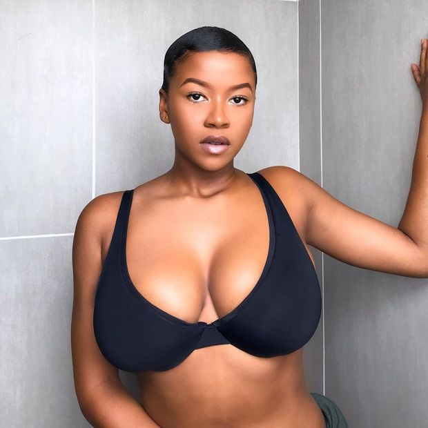 Abby Zeus in her bra