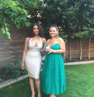 Sexy prom babes