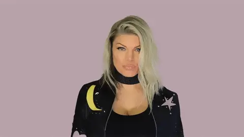 Fergie is a sexy big tit milf