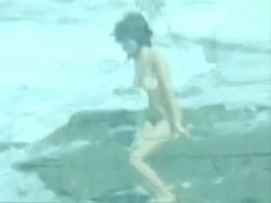 Reon Kadena Beach Running Bouncing Boobs