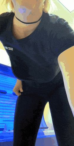 dance in yoga pants