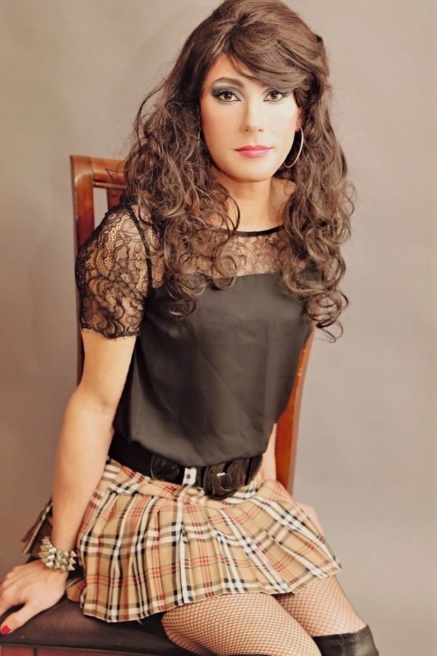 Pretty brunette sissy