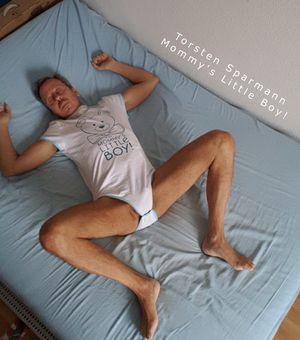 26 Mommy's little B oy 7c8a1 Torsten Sparmann nackt Selfie for any naked forever public nude gay schwul twinks babe