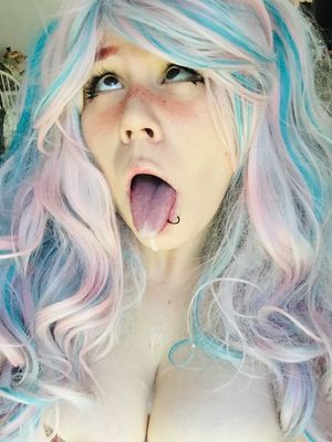 sexy tongue