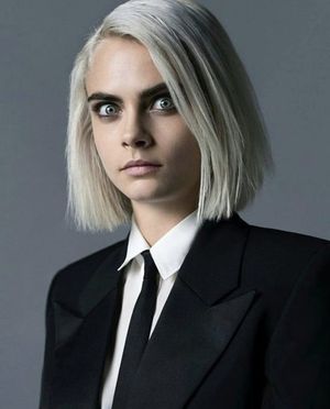 Would you let Cara Delevinge peg you?