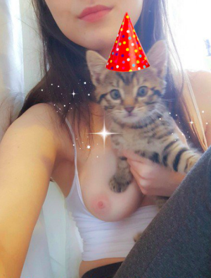 This pic has 1 years old