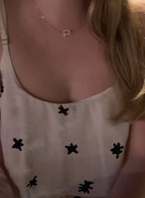 Downblouse on hot teen