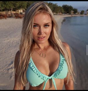 Hot blonde teen in bikini