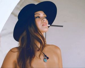 Chelsie Ayrn smoking