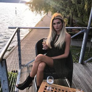 Giuliana Farfalla - very beautiful and sexy