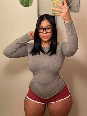 Glasses Selfie Thickness