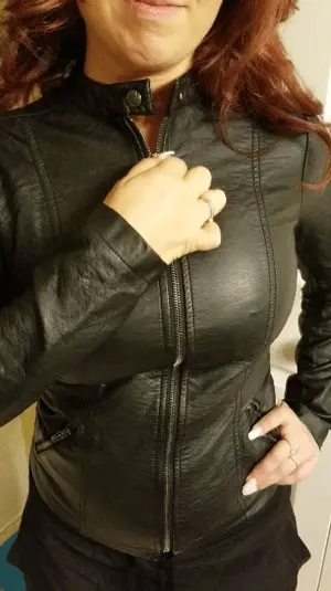 Mom tit teasing