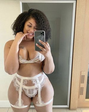Thick ebony yummy