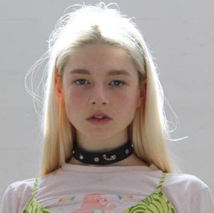 Hunter Schafer - very, very beautiful