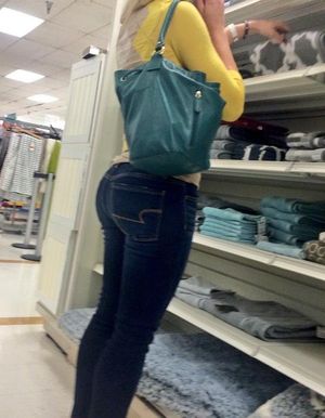 Candid jeans