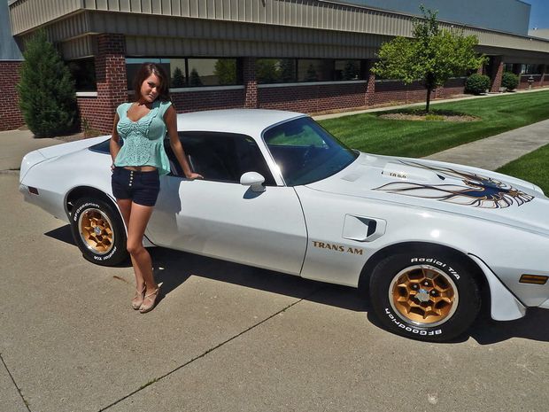 Pontiac Trans Am T/A 6.6