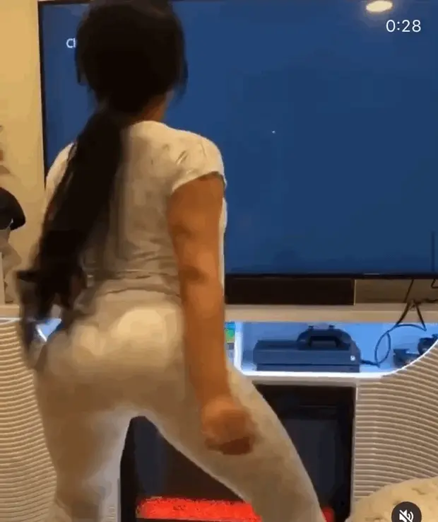 Cardi B’s sister Hennessy Carolina