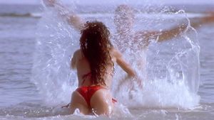 Kristen Wilson bikini