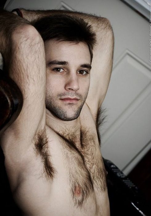 hairy armpit