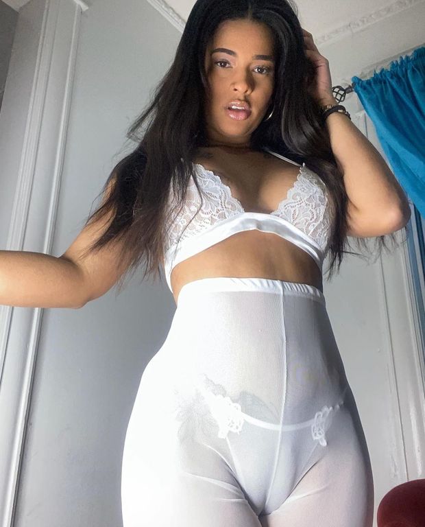 White sheer set, posted at cameltoe-forum by user "nbc"