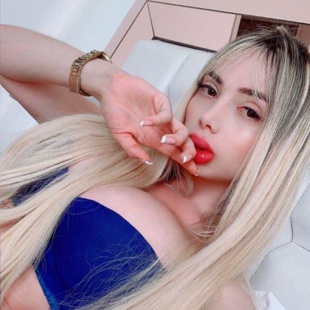 candyshe from Chaturbate