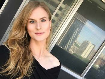 Magnifique blonde mature 44 ans sur Saint-Dizier 52100 dans la Haute-Marne pour longue histoire d'amour