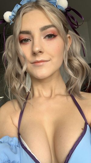 Cutie Pornstar Eva Elfie Selfie