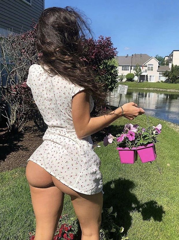Delicious ass slip
