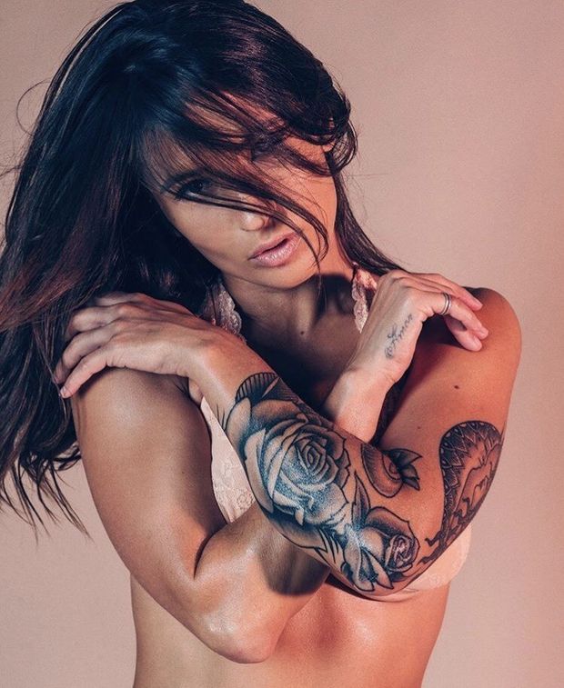 brunette