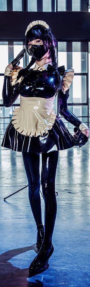 Asian-latex fetish-latex