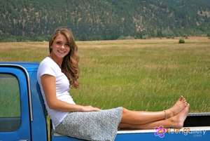 Country Bumpkin with sexy feet