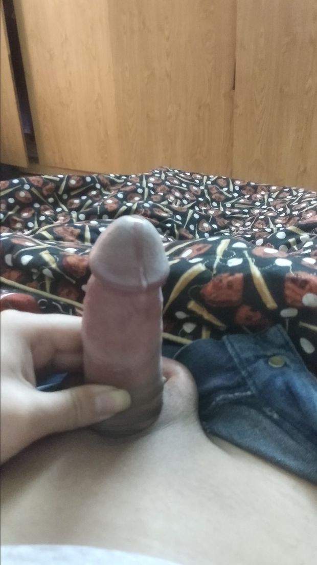 sissy clitty cryin