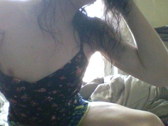 Tiny tiddy >;3