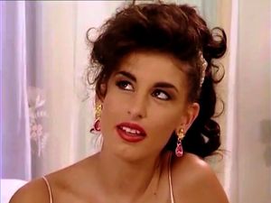 Sarah is an absolutely beautiful woman!