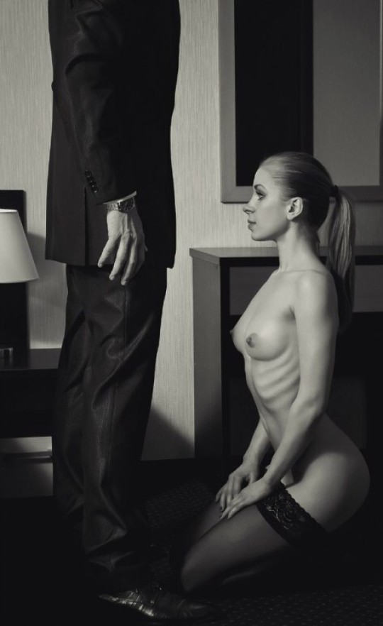 bdsm serve me