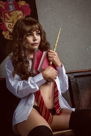 hermione granger cosplay