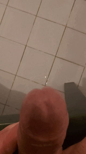 Me cumming hard