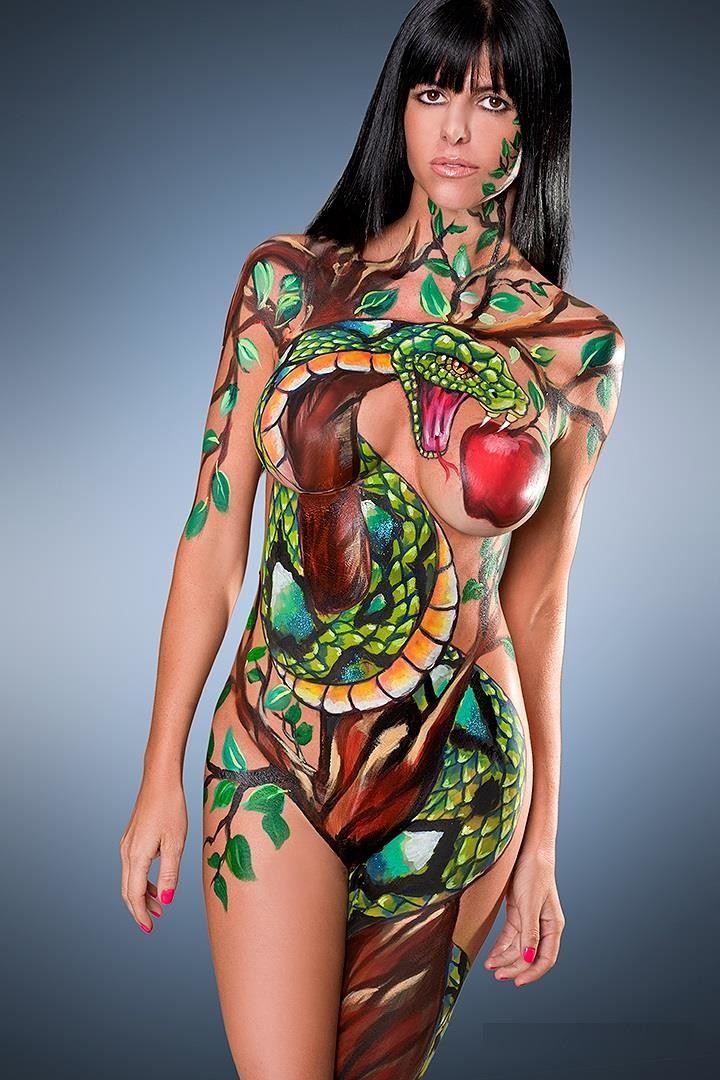 Eve and her snake sharing an apple. Whatever could go wrong?