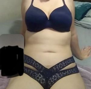 Showing the matching bra and panty and sexy body