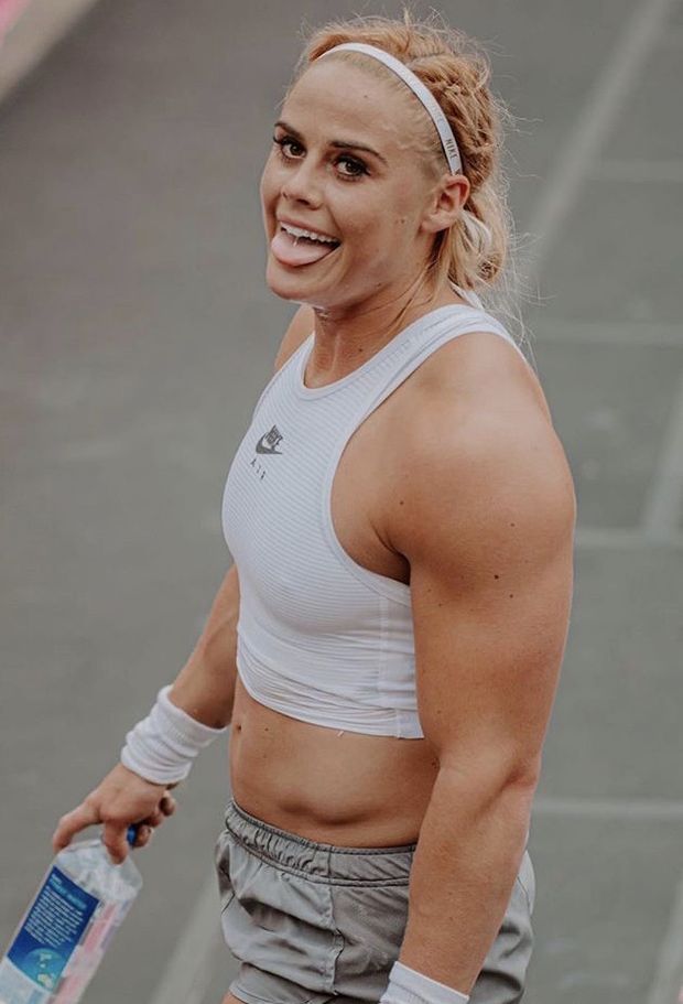 What that mouth do Sara?!