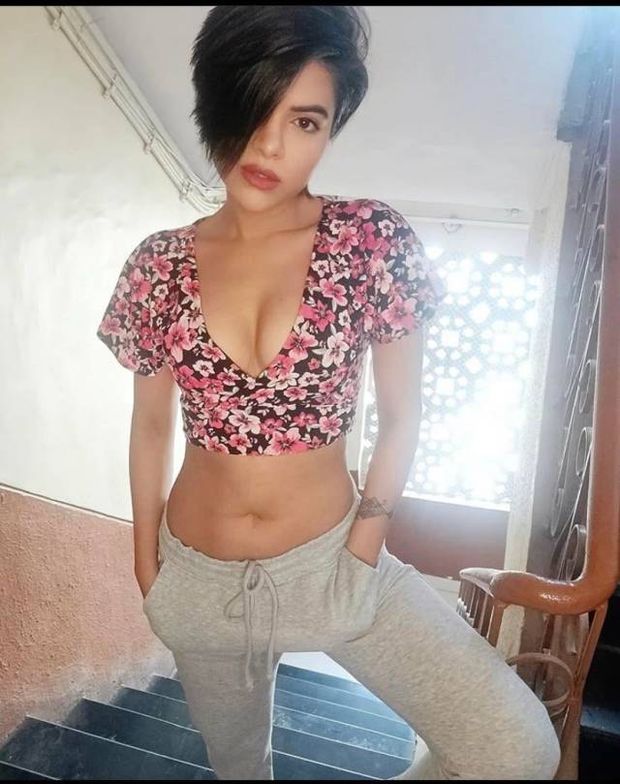 short hair teen