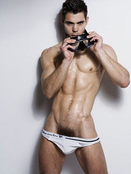 Male model hairy pubes
