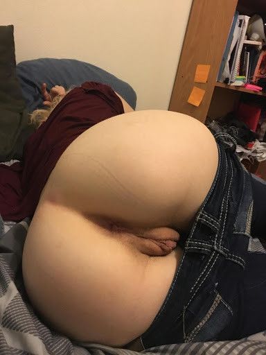 Sleeping pussy