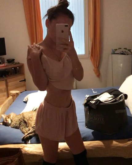 Mirror Nude