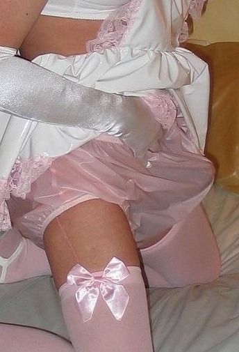 Pink Sissy plasticpants tent