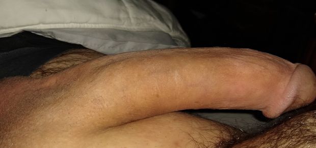 Dick show off!