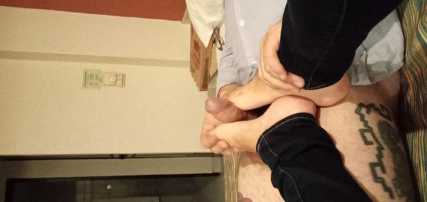 Grabbing feet