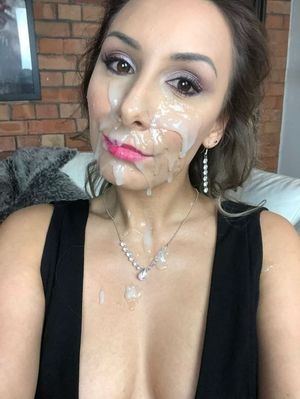 Make up on to go to party