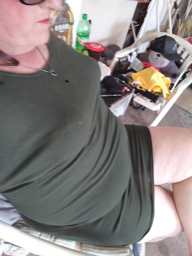 Love wearing short skirts and dresses with only a thong under and love to flash people who are across from me