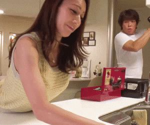 хорошо даёт = gives good